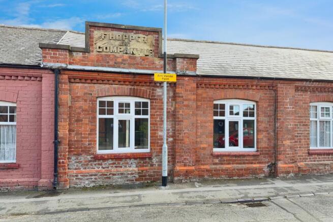 1 bedroom terraced bungalow for sale