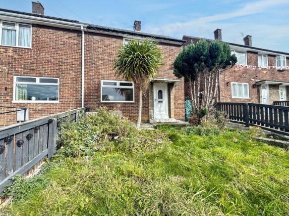 2 bedroom semi-detached house for sale