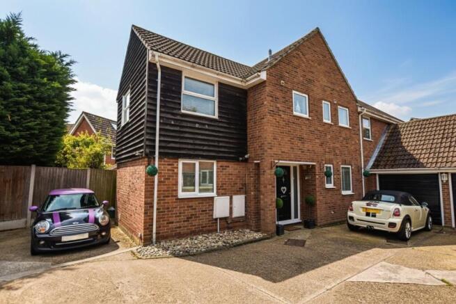 4 bedroom house for sale