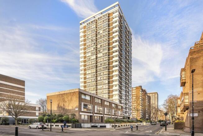 1 bedroom flat for sale