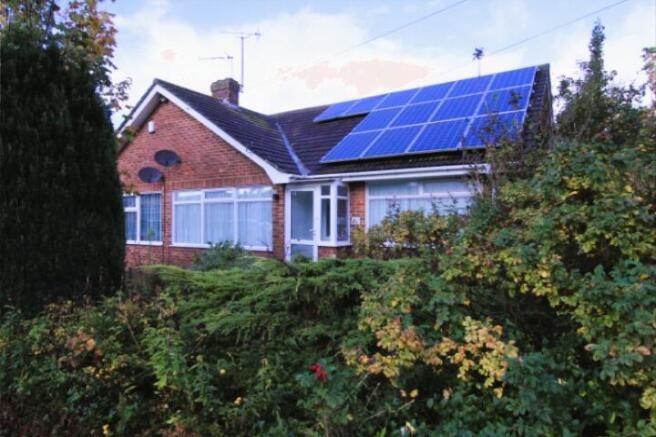 2 bedroom bungalow for sale