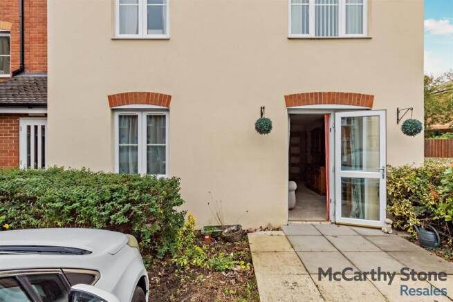 1 bedroom apartment for sale