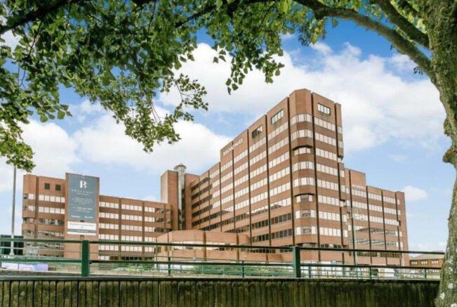 2 bedroom flat for sale