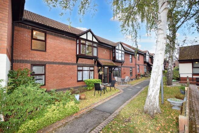 1 bedroom flat for sale