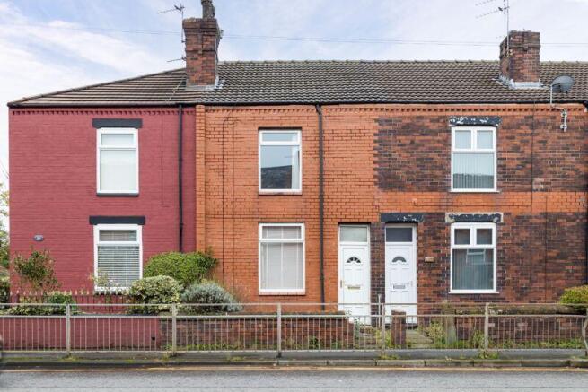 2 bedroom terraced house for sale