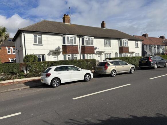 2 bedroom flat for sale