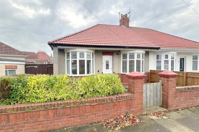 2 bedroom bungalow for sale