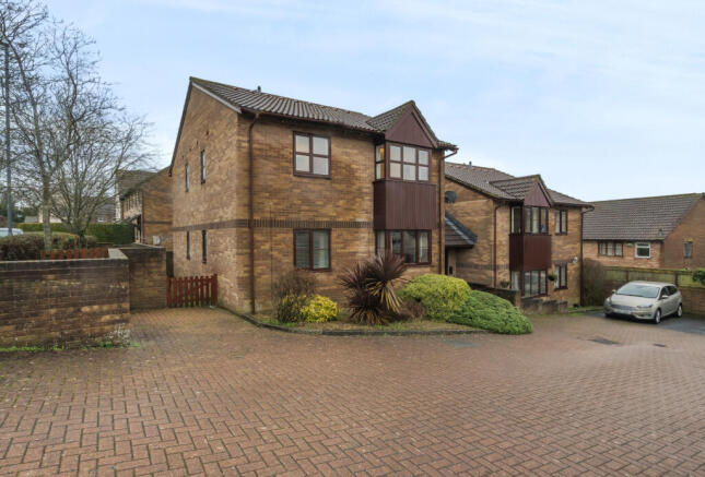 1 bedroom apartment for sale