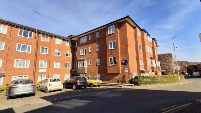 1 bedroom flat for sale