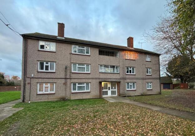 2 bedroom flat for sale