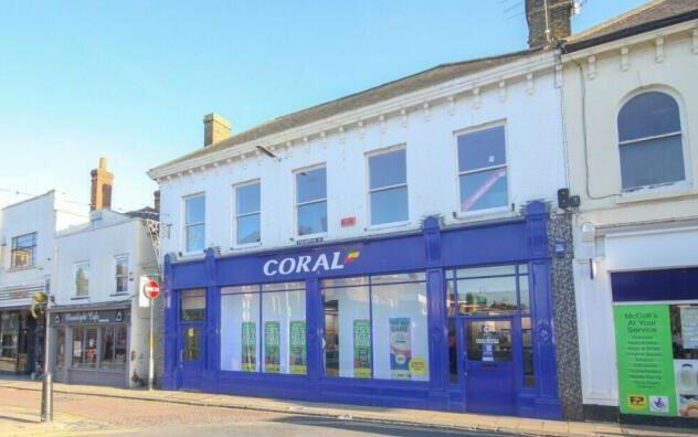 Studio flat for sale