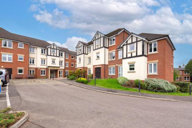 1 bedroom property for sale