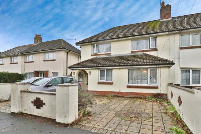 6 bedroom semi-detached house for sale