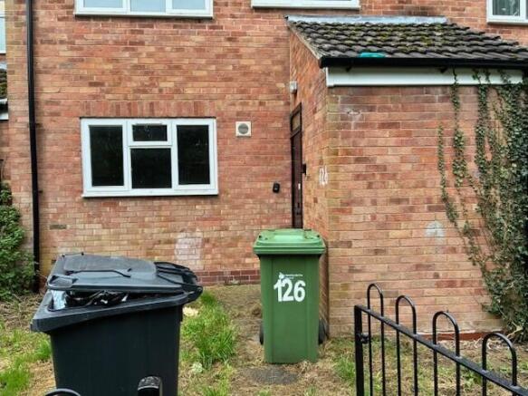 3 bedroom terraced house for sale