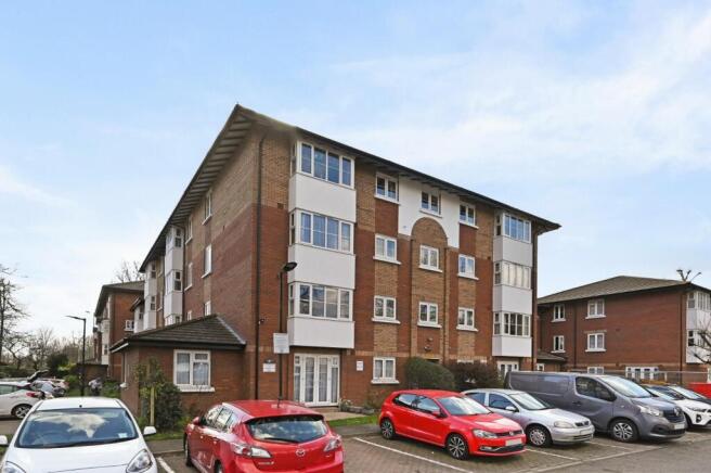 1 bedroom flat for sale