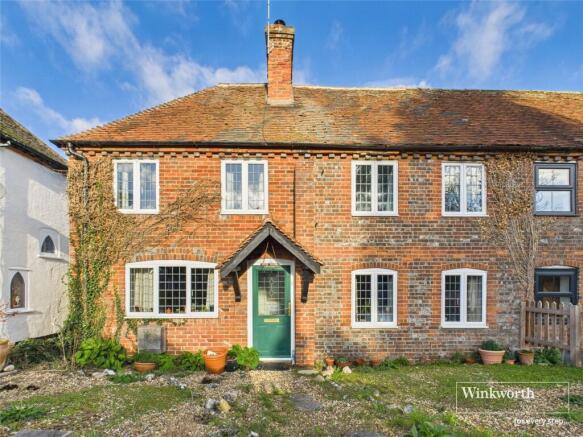 2 bedroom semi-detached house for sale