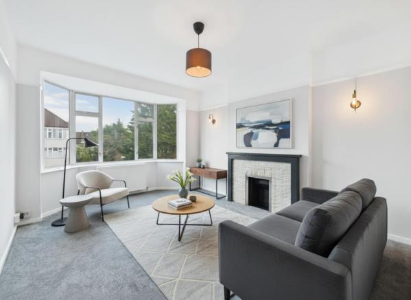 2 bedroom flat for sale