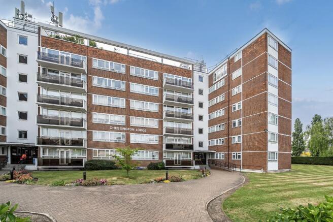 2 bedroom flat for sale