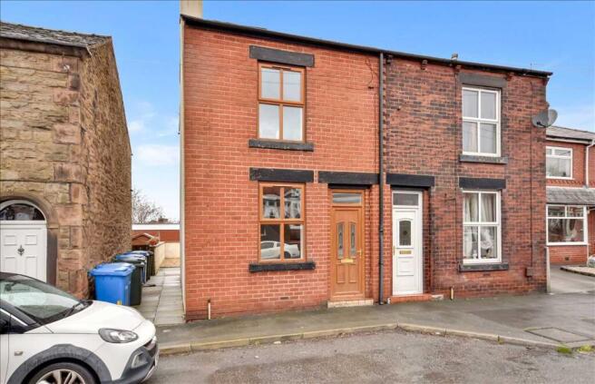 2 bedroom semi-detached house for sale