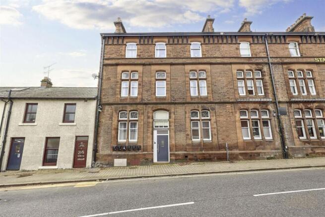 8 bedroom property for sale