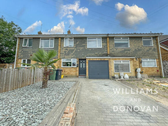 3 bedroom terraced house for sale