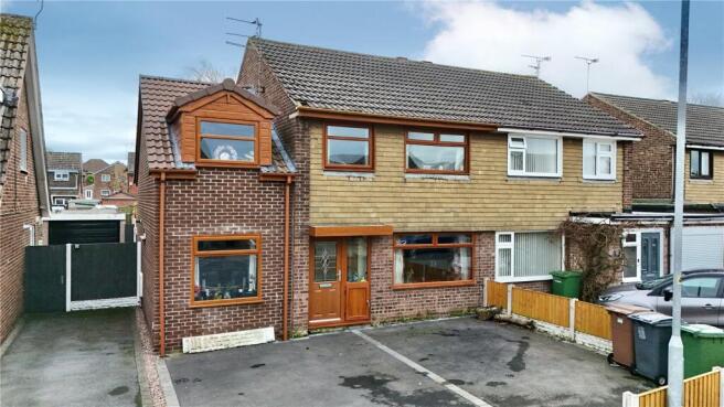 4 bedroom semi-detached house for sale