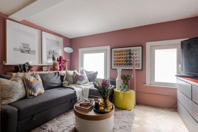 Studio apartment for sale