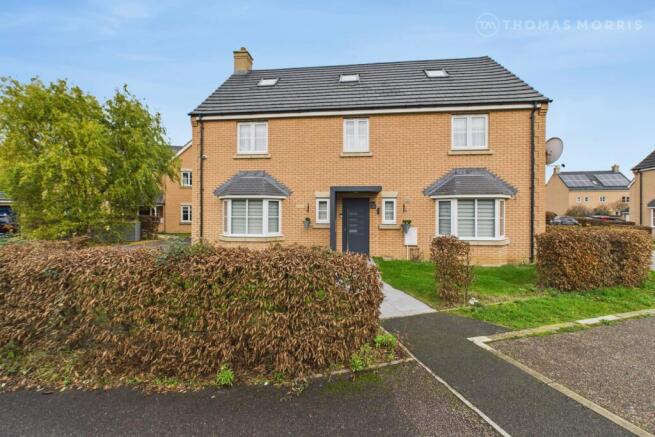 7 bedroom detached house for sale
