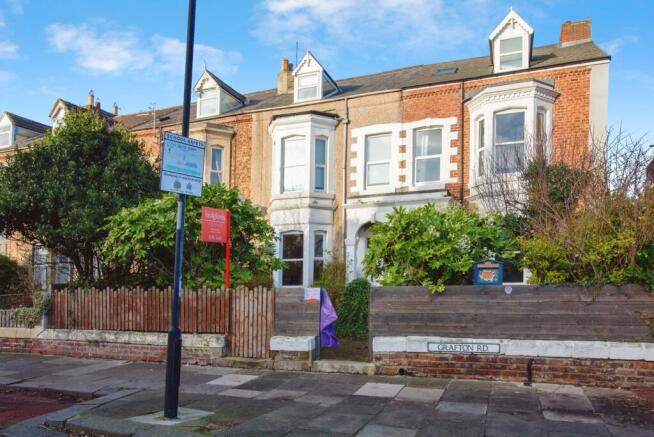 4 bedroom terraced house for sale