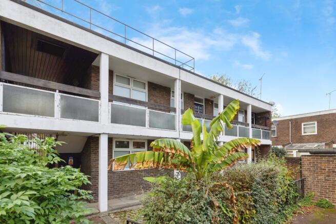 1 bedroom flat for sale