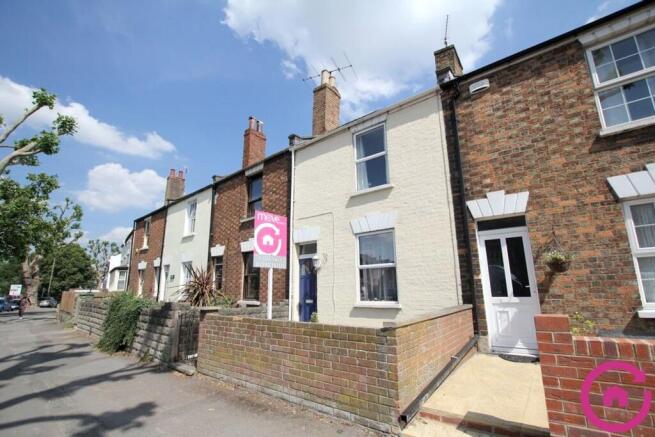 5 bedroom terraced house for sale