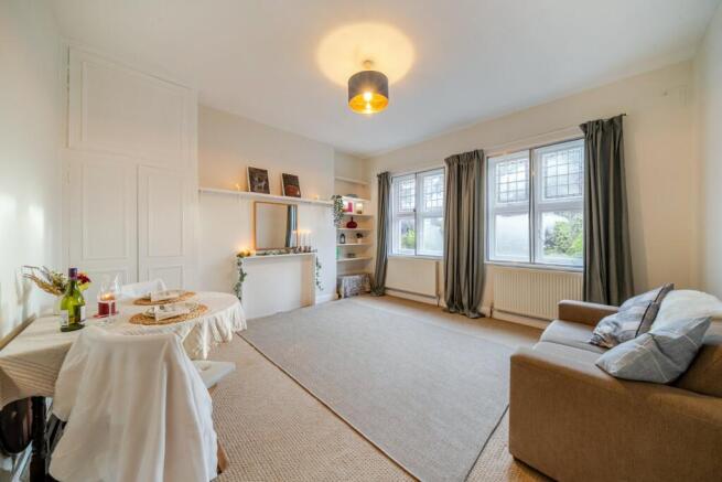 1 bedroom flat for sale