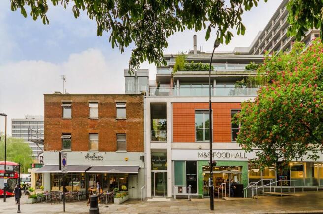 2 bedroom flat for sale