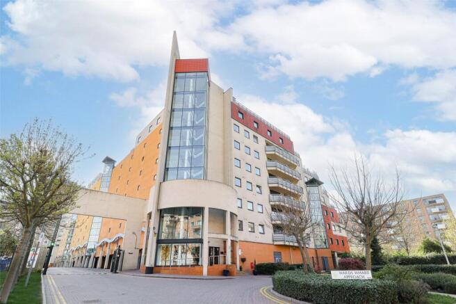 3 bedroom apartment for sale