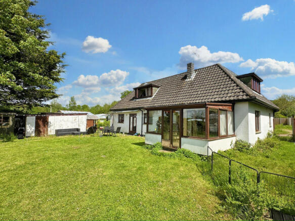 3 bedroom chalet for sale