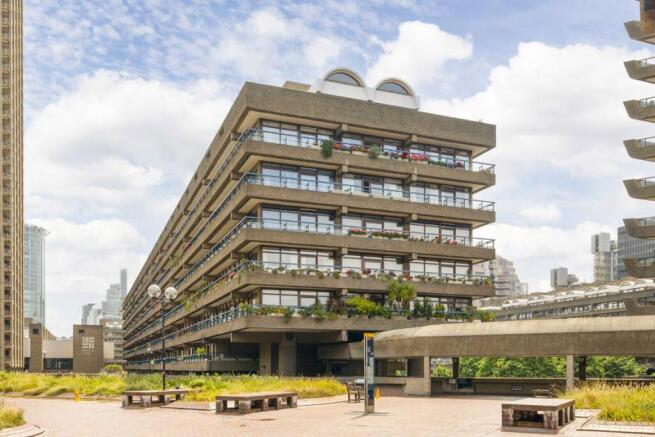 1 bedroom flat for sale