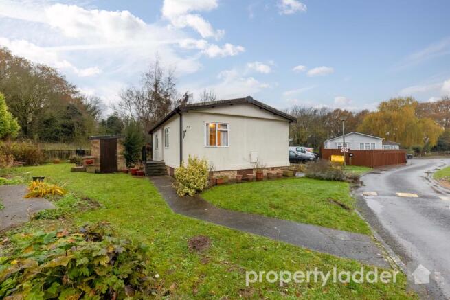 2 bedroom park home for sale