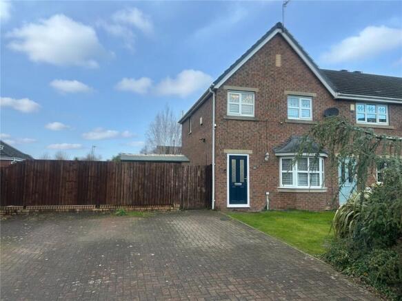 3 bedroom semi-detached house for sale