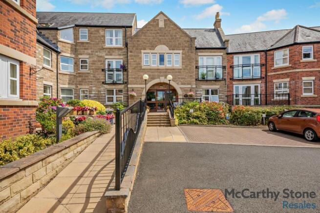 2 bedroom apartment for sale