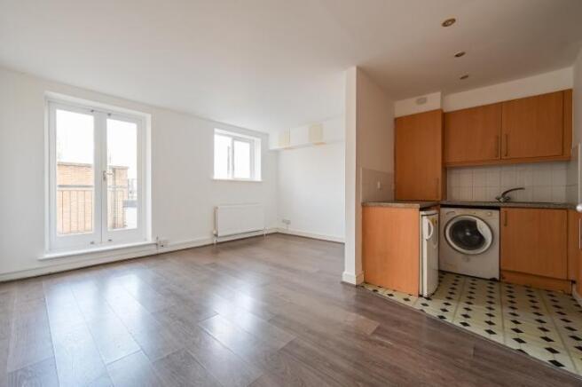 1 bedroom flat for sale