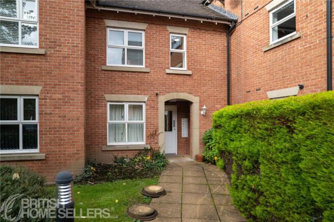 3 bedroom apartment for sale