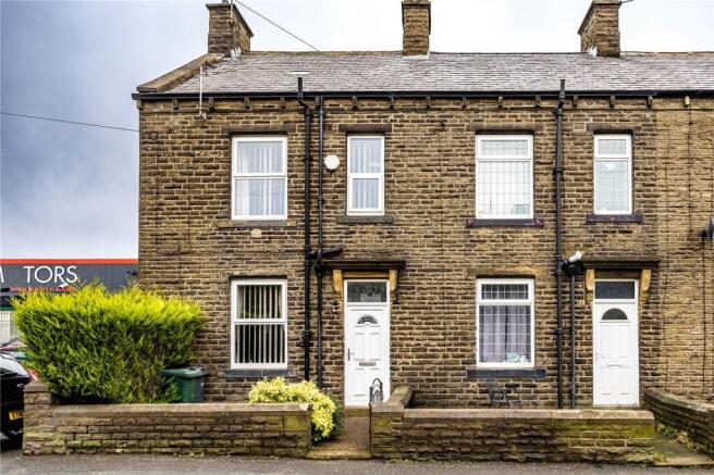 3 bedroom end of terrace house for sale