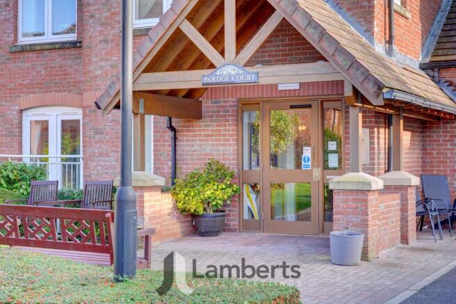 1 bedroom flat for sale