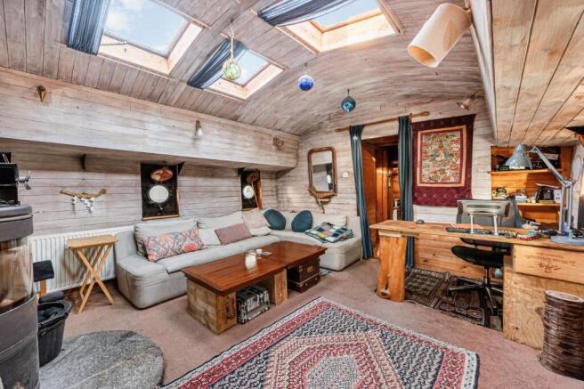 3 bedroom property for sale