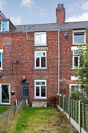 4 bedroom terraced house for sale