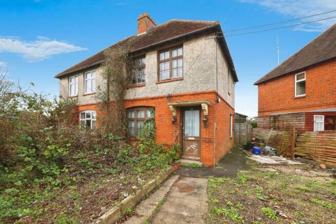 2 bedroom semi-detached house for sale