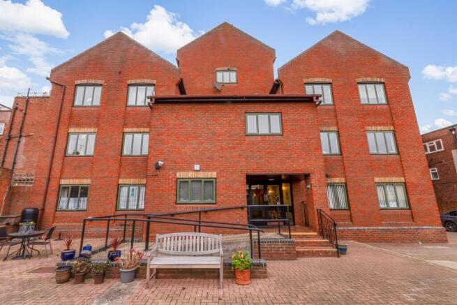 1 bedroom apartment for sale