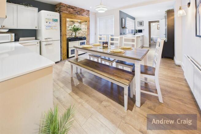 3 bedroom cottage for sale