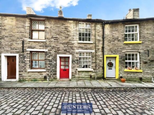 2 bedroom terraced house for sale