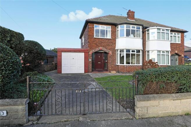 3 bedroom semi-detached house for sale